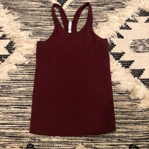 Lululemon tank
